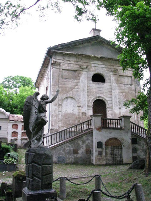 View larger image View larger image